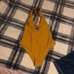 one piece swim suit
